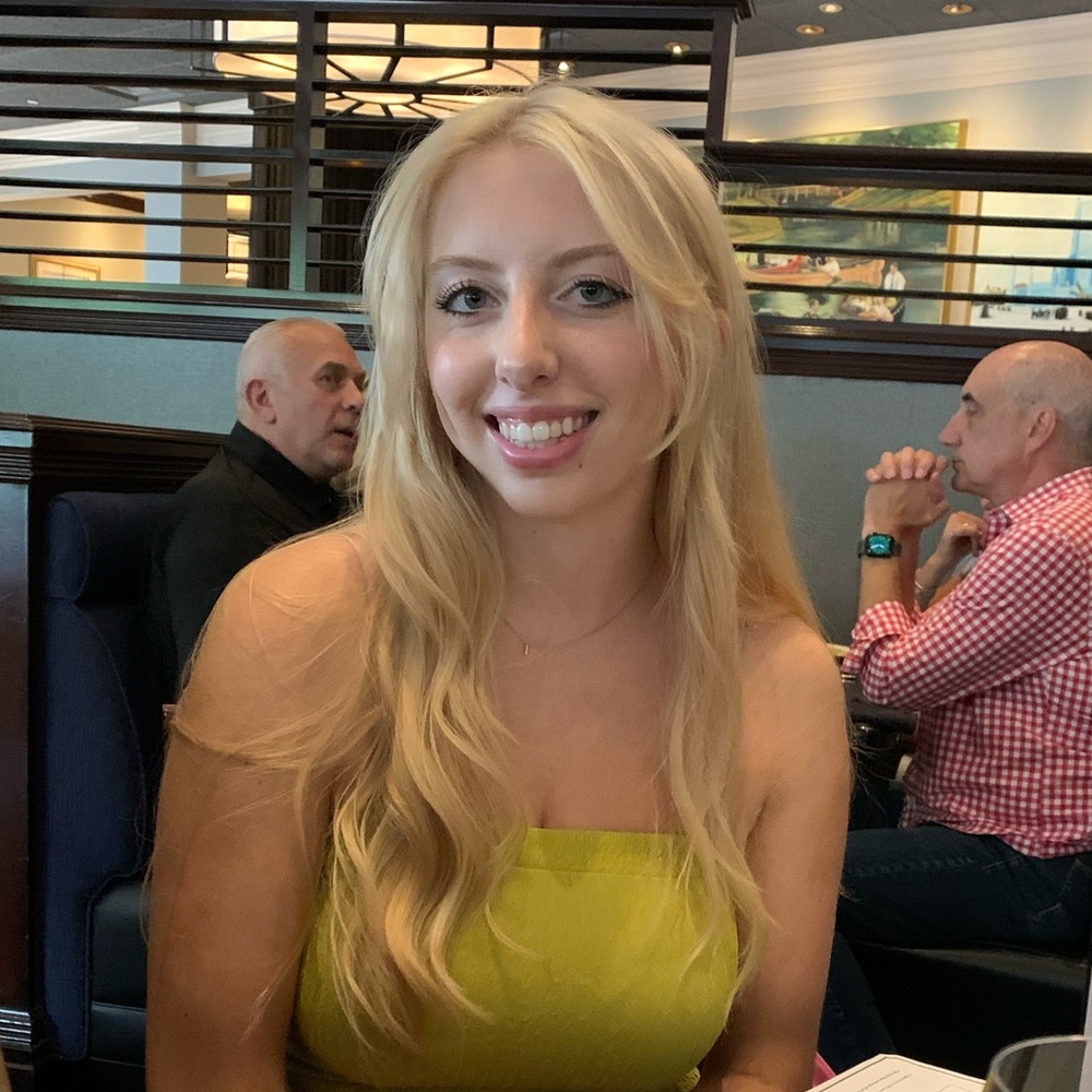 Meet your Posher, Amy